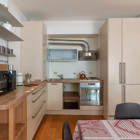 Apartment Pleasant With Garden *